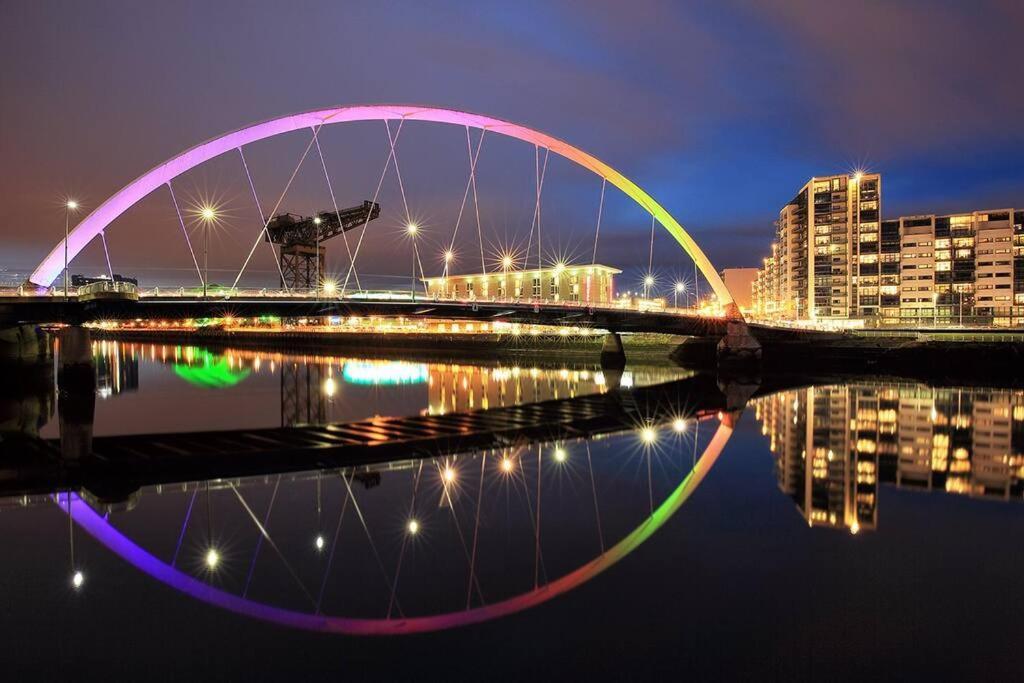 Fabulous Location, One Bedroom West End Flat, Just Off Byres Rd, Close To Sec & Hydro Glasgow Eksteriør billede