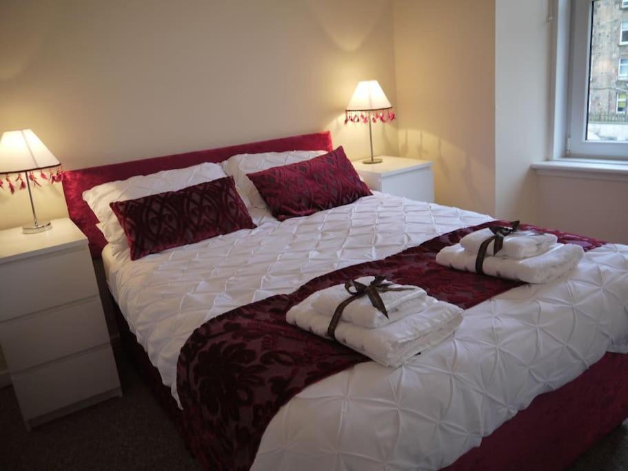 Fabulous Location, One Bedroom West End Flat, Just Off Byres Rd, Close To Sec & Hydro Glasgow Eksteriør billede